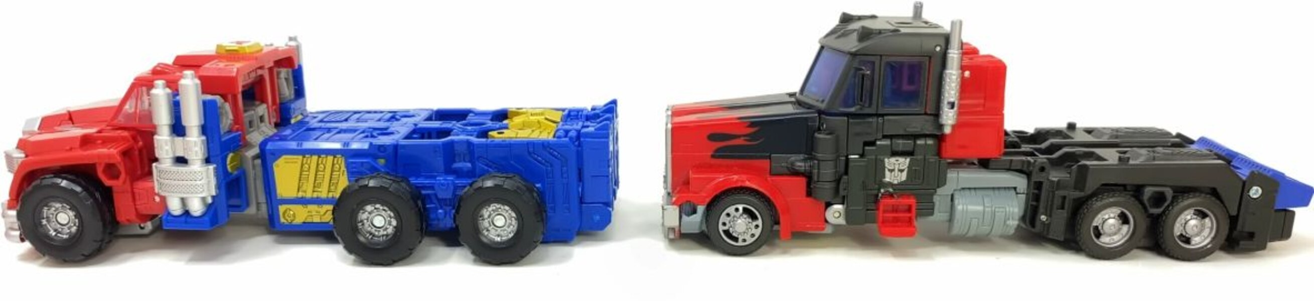 Image Of Legacy Evolution Commander Armada Optimus Prime  (20 of 30)